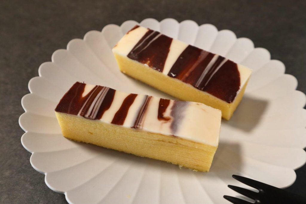 三方六の小割を個包装から取り出したところ