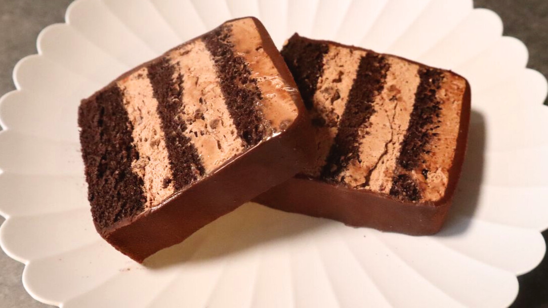 GODIVA　チョコレートケーキ
