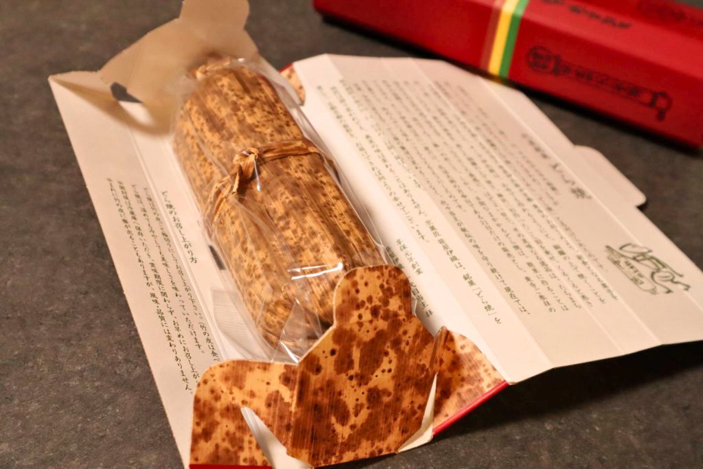 笹屋伊織のどら焼　箱を開けた様子